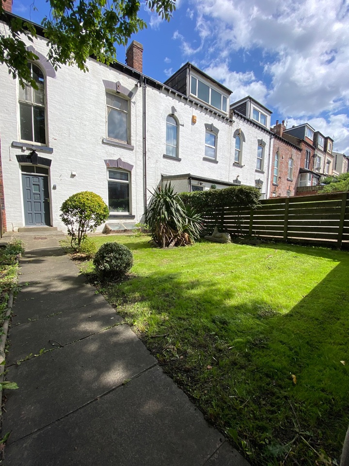 Additional image 2 of Room in a Shared House, Cemetery Road, LS11, N1 7GU