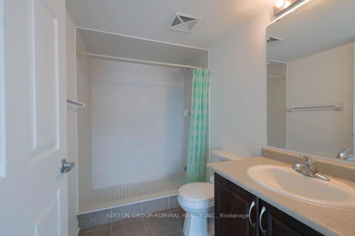 Additional image 17 of 60 Fairfax Crescent 409