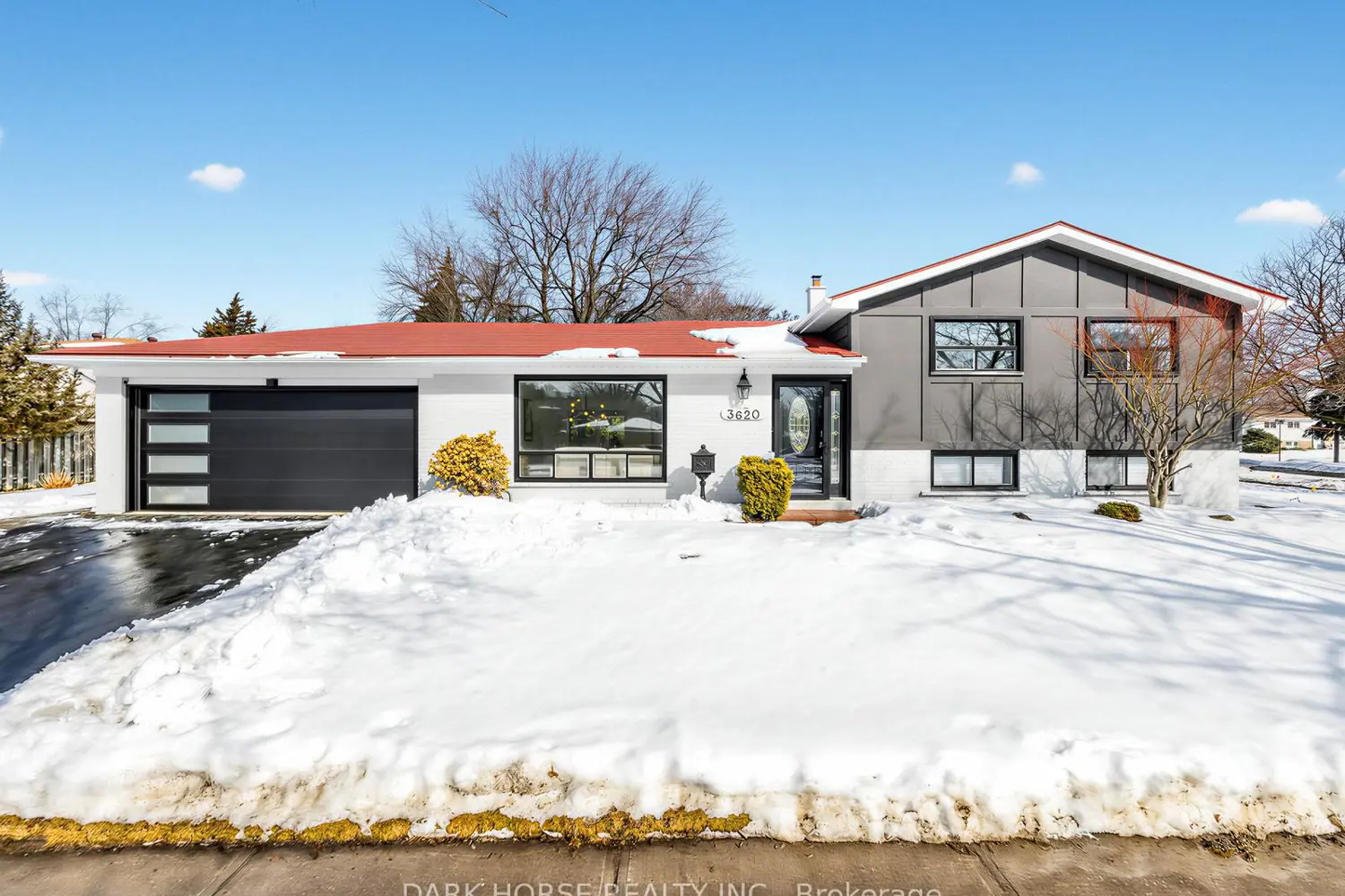 3620 Nadine Crescent