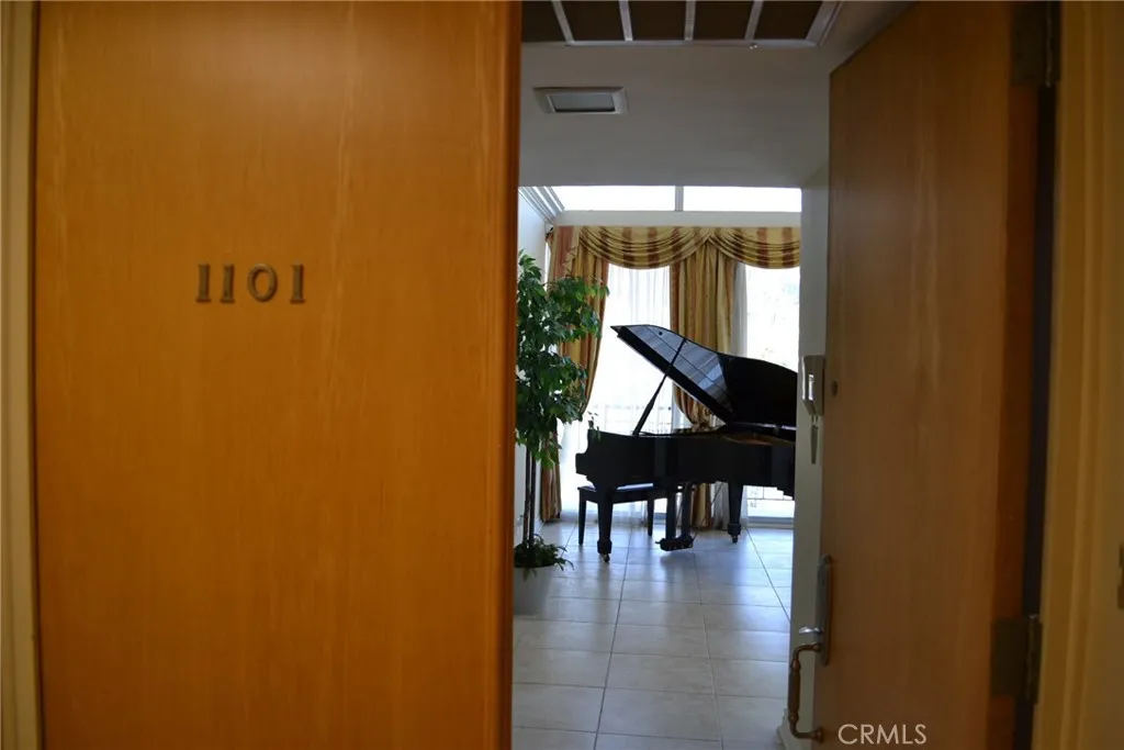 Additional image 4 of 1155 N Brand Boulevard Unit 1101, Glendale, CA 91202