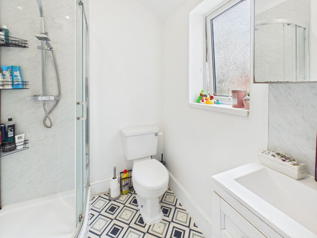 Additional image 16 of 3 bed flat for salePark Avenue, Princes Avenue, Hull HU5