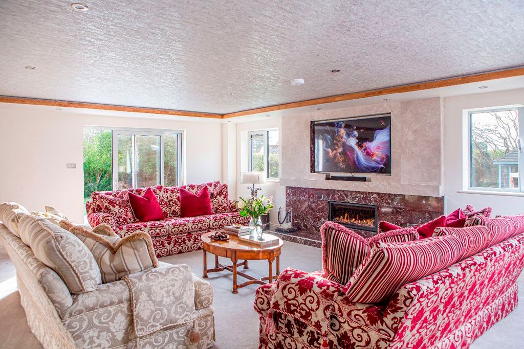 Additional image 15 of 4 bed detached house for saleThe Ridgeway, Eastbourne BN20