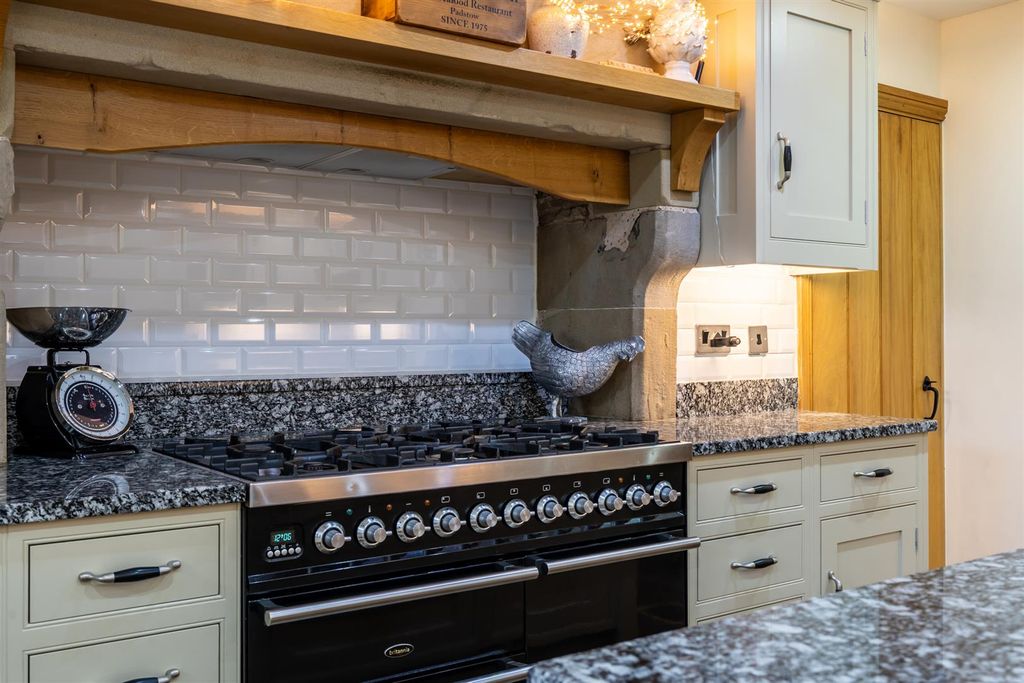 Additional image 8 of 5 bed semi-detached house for saleSloade Lane, Ridgeway, Sheffield S12