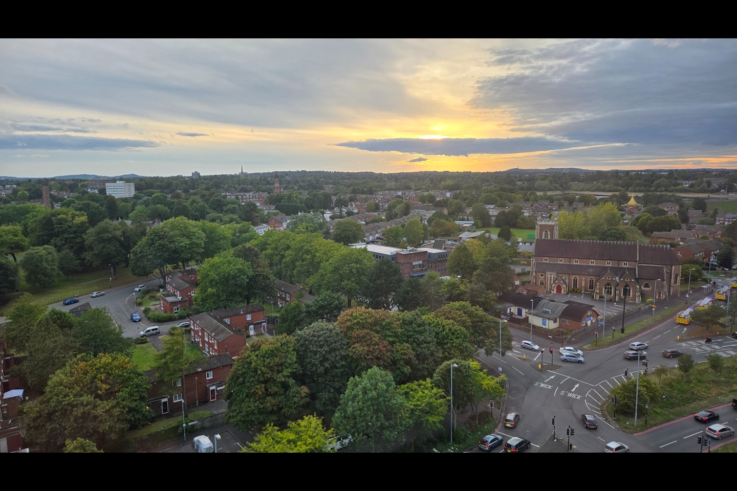 2 Bed Flat, Truro Tower, B16, N1 7GU
