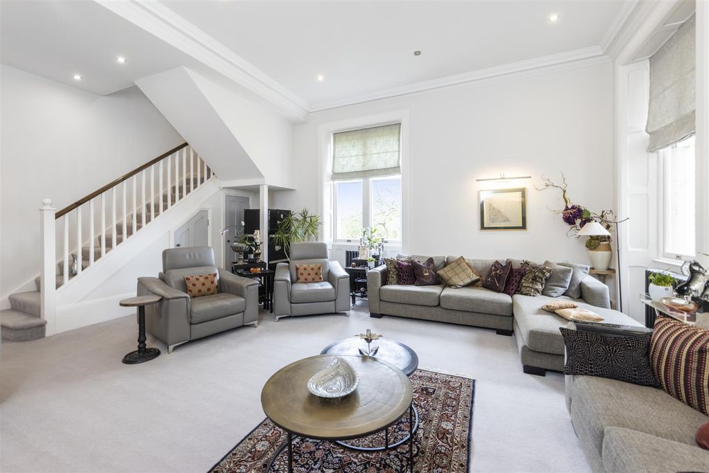 Additional image 5 of 3 bed flat for saleAlbury Park Mansion, Albury Park, Albury, Guildford, Surrey GU5