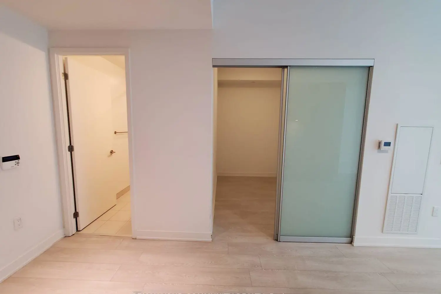 Additional image 5 of 15 Queens Quay 408