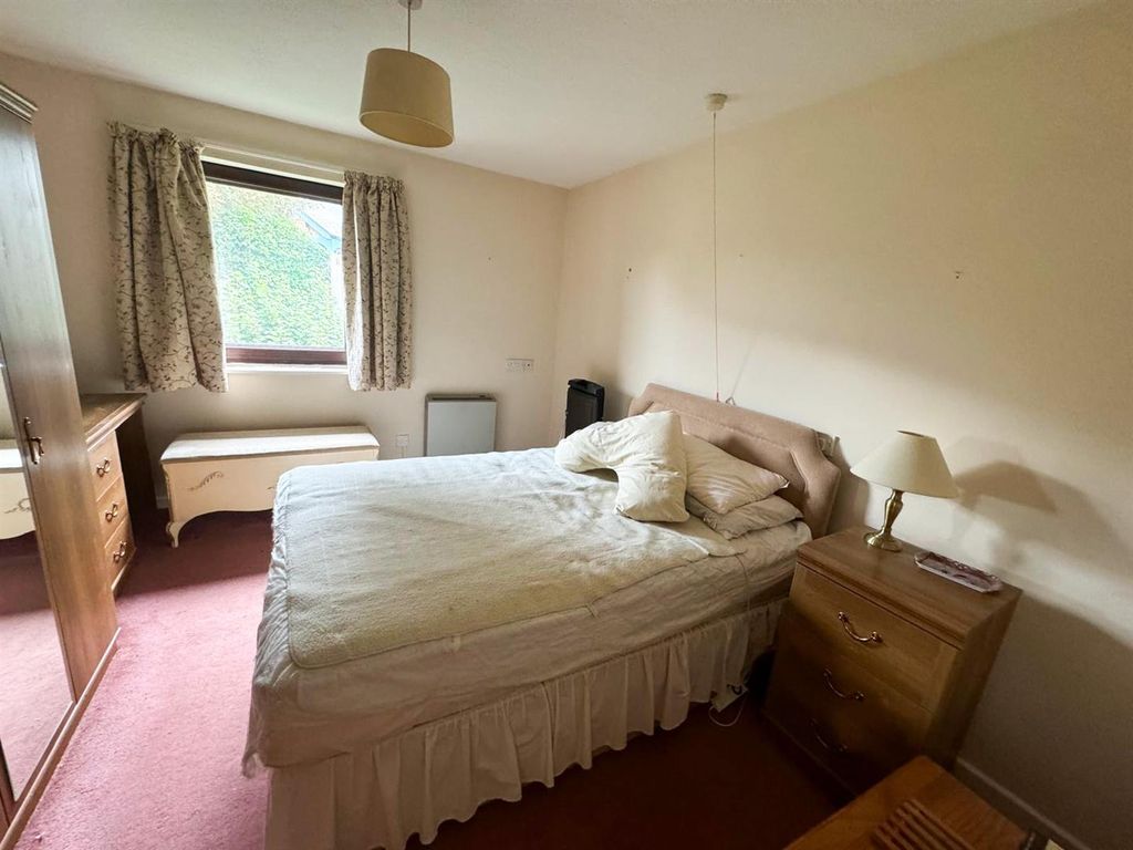 Additional image 5 of 2 bed flat for saleGerddi Rheidol, Trefechan, Aberystwyth SY23
