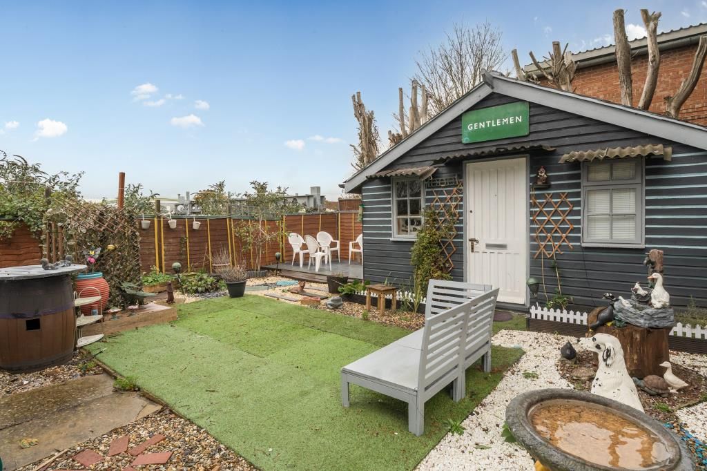 Additional image 18 of 2 bed maisonette for saleNewbury, Berkshire RG14