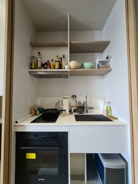 Additional image 11 of 33 Leonie Hill Road