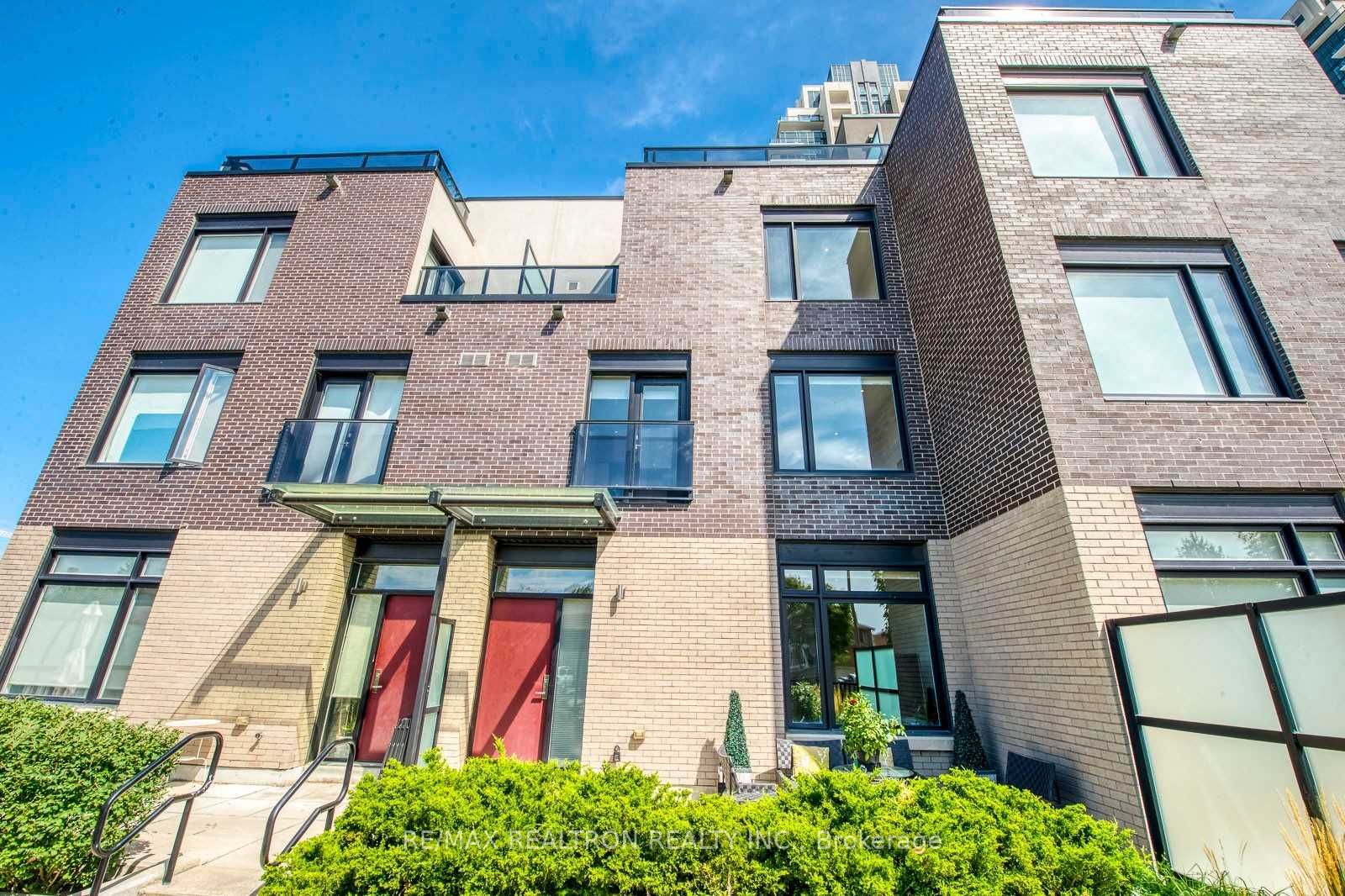 8-4080 Parkside Village Drive, Mississauga, ON, L5B 0K2