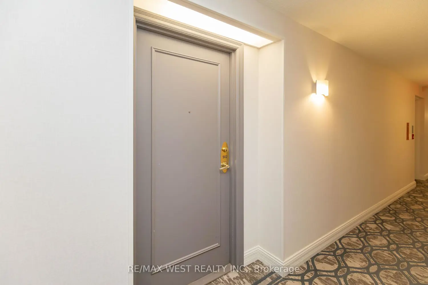 Additional image 4 of 35 Kingsbridge Garden Circle 902