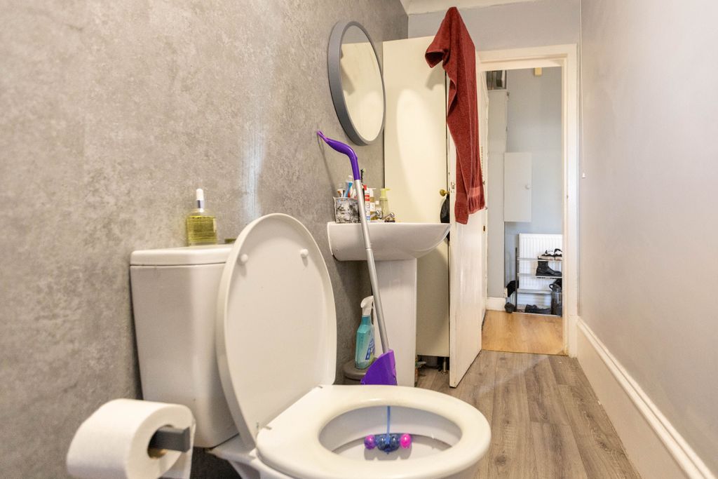 Additional image 8 of 1 bed flat for saleBonnyton Road, Kilmarnock KA1