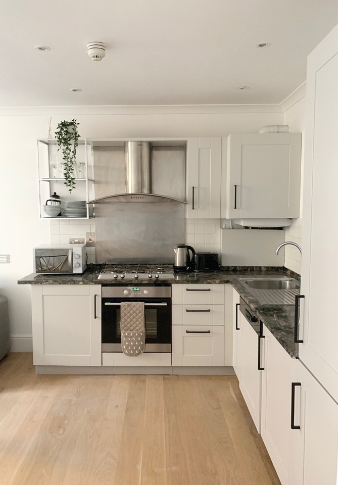 Additional image 3 of 2 Bed Flat, Courtfield Gardens, SW5, N1 7GU