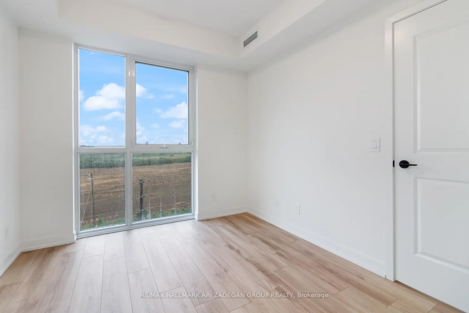 Additional image 17 of 335 Wheat Boom Drive 611