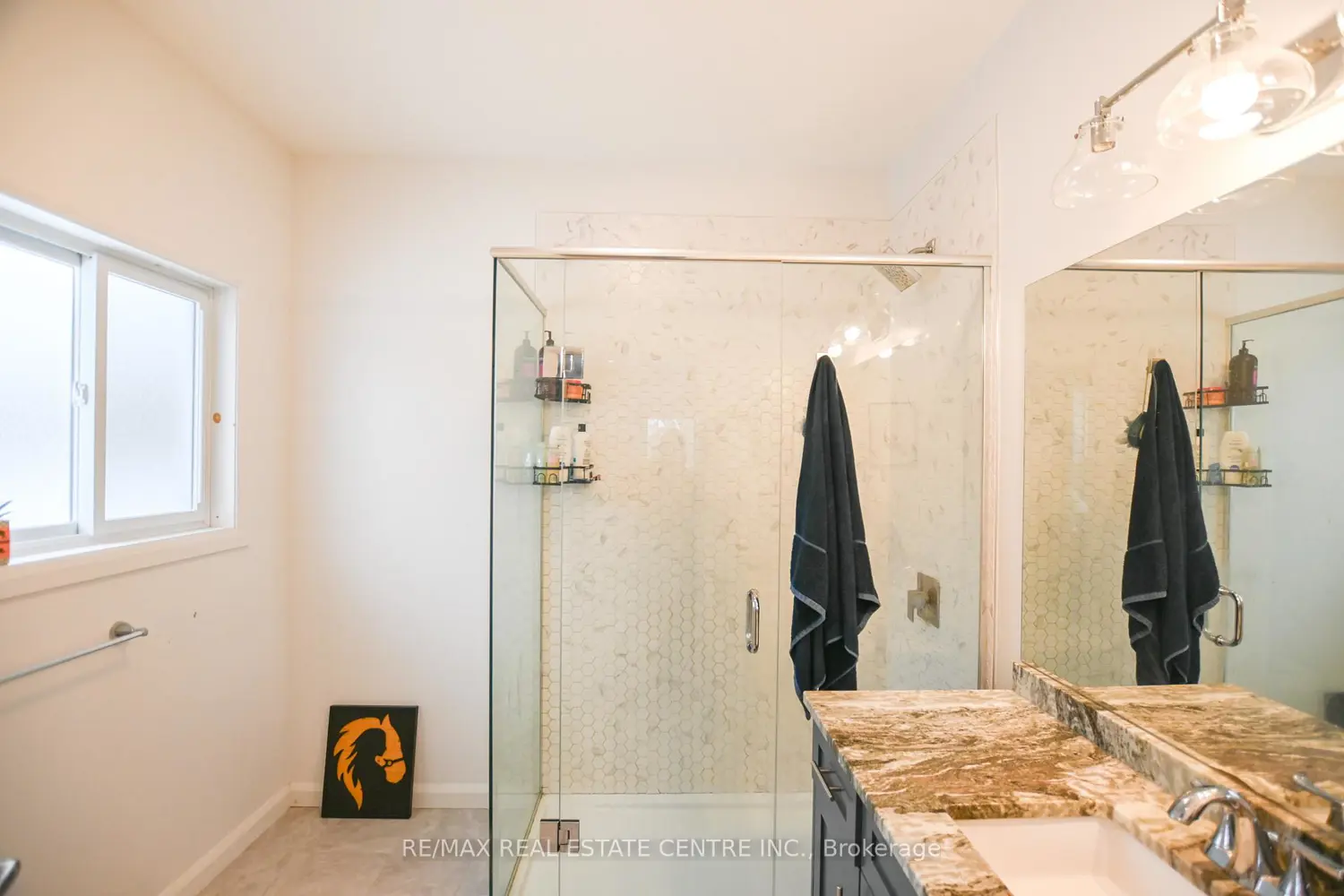 Additional image 5 of 1033 North Shore Drive