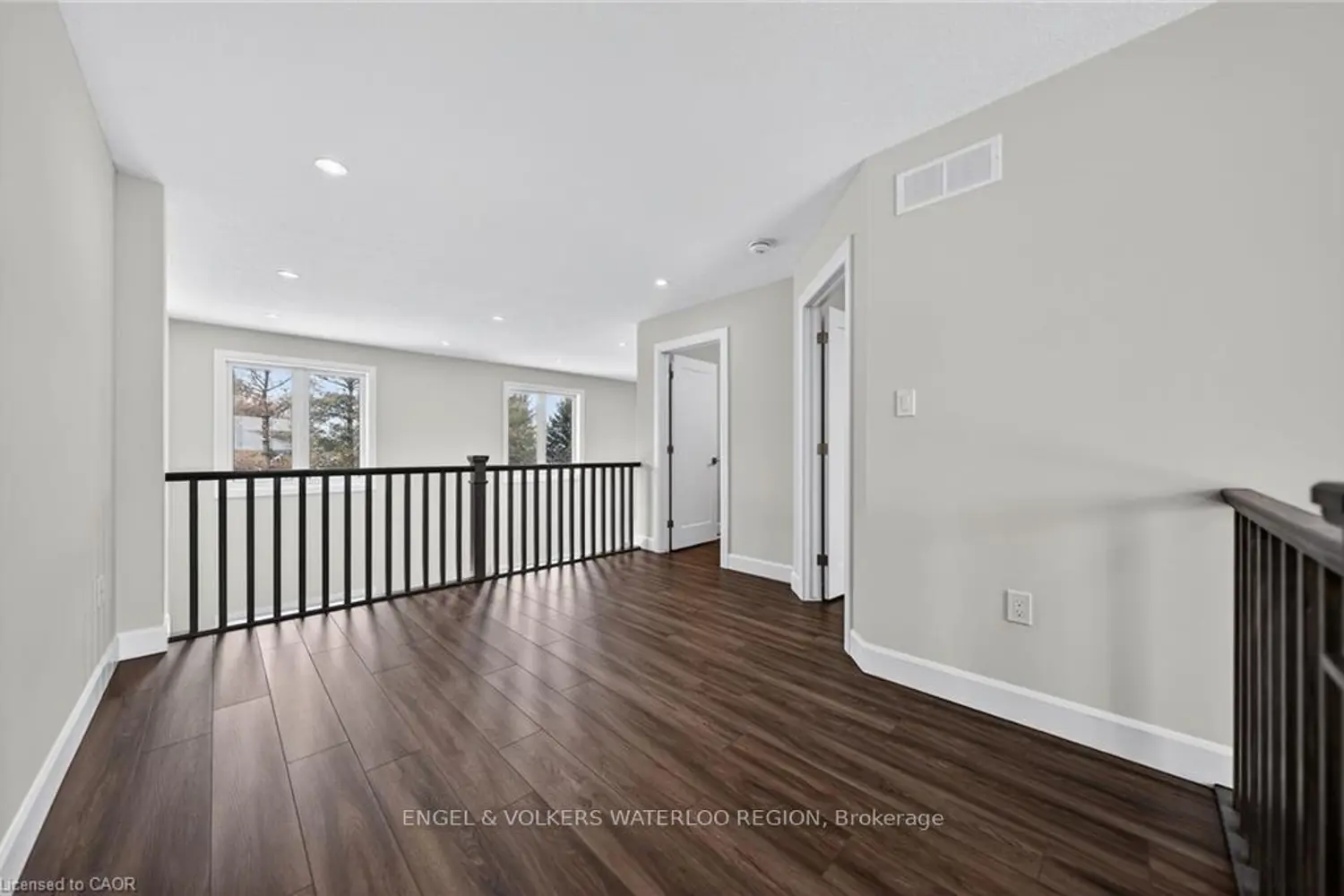 Additional image 13 of 3202 Vivian Line 45