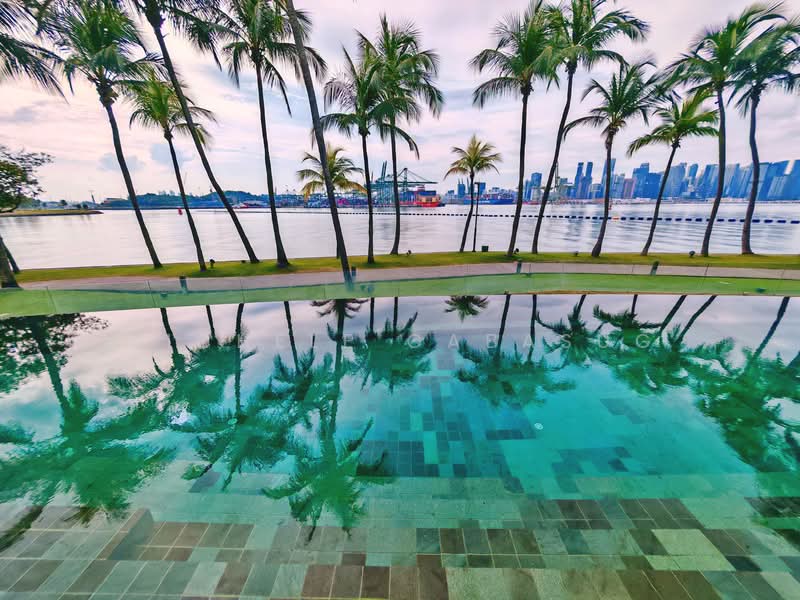 Ocean Drive photo 2