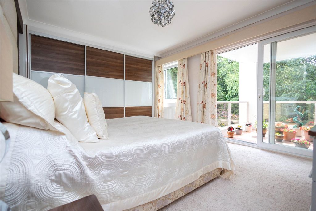 Additional image 12 of 3 bed flat for saleForsyte Shades, 82 Lilliput Road, Canford Cliffs, Poole BH14