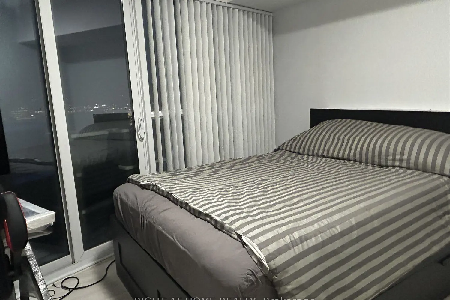 Additional image 8 of 50 Absolute Avenue 1806