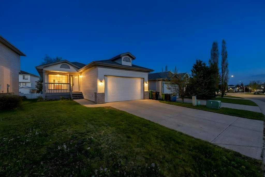 9119 Scurfield Drive NW, Calgary, AB, T3L 1X7