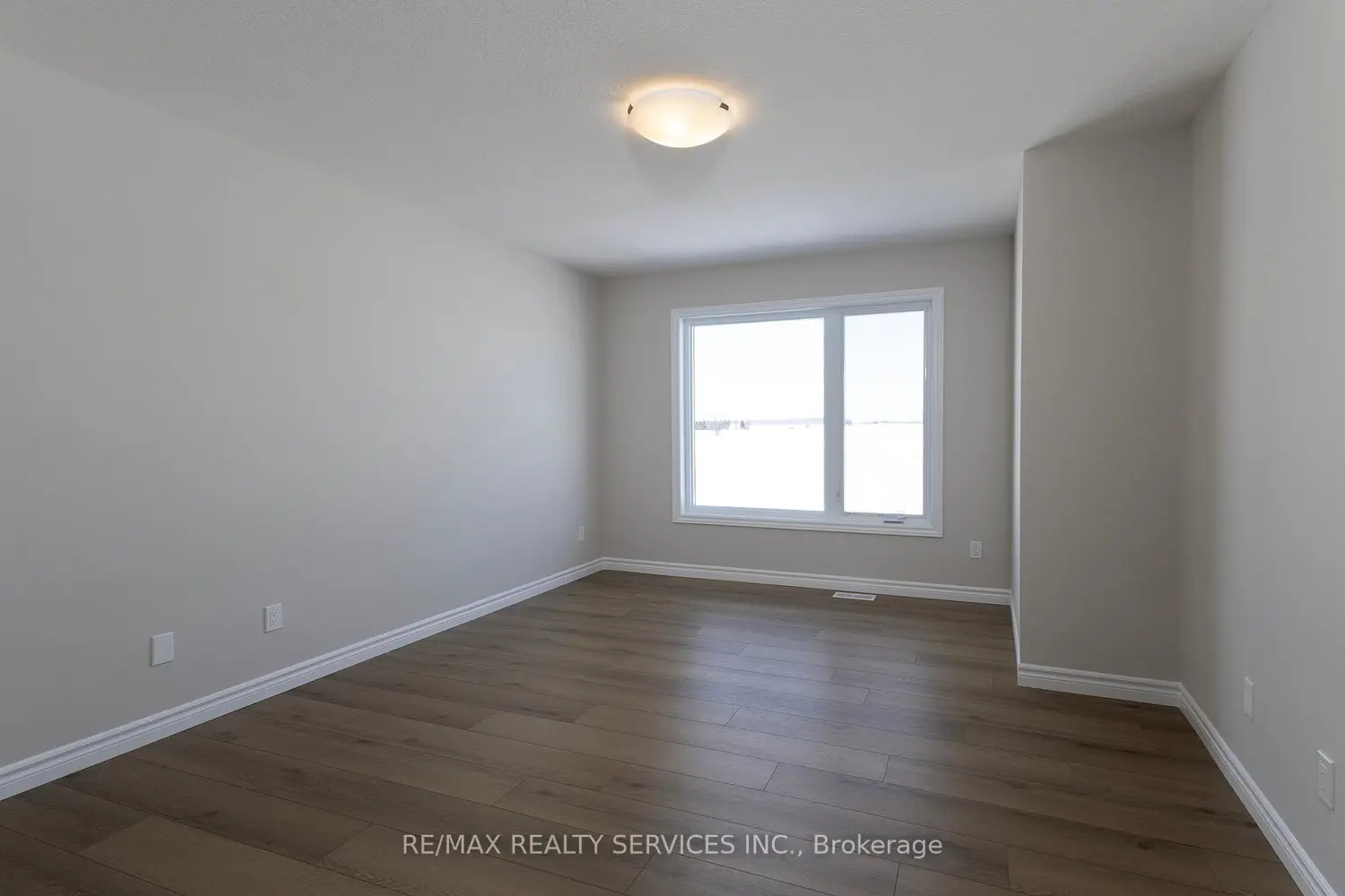 Additional image 8 of 25 Becker Street