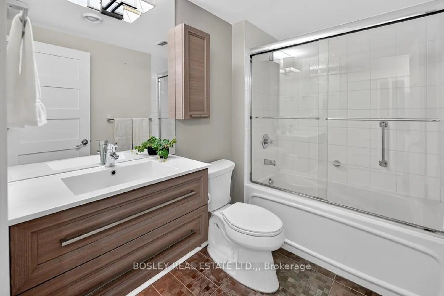 Additional image 11 of 225 Ricardo Street 107