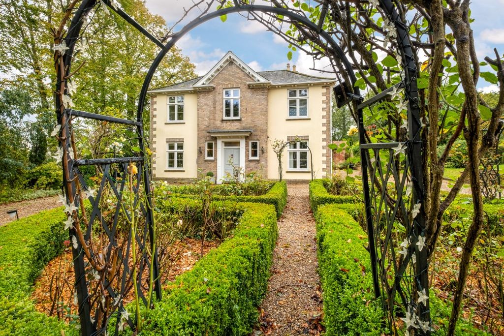 Additional image 36 of 5 bed detached house for saleThe Street, Hacheston, Woodbridge IP13