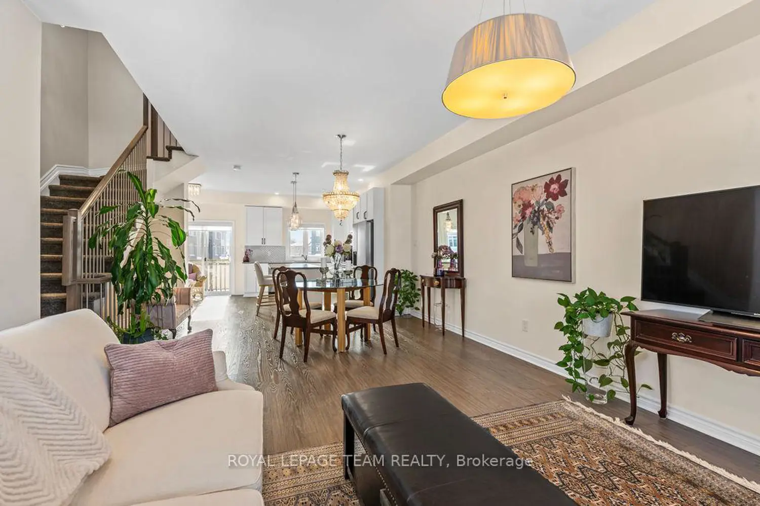 Additional image 10 of 94 Nutting Crescent