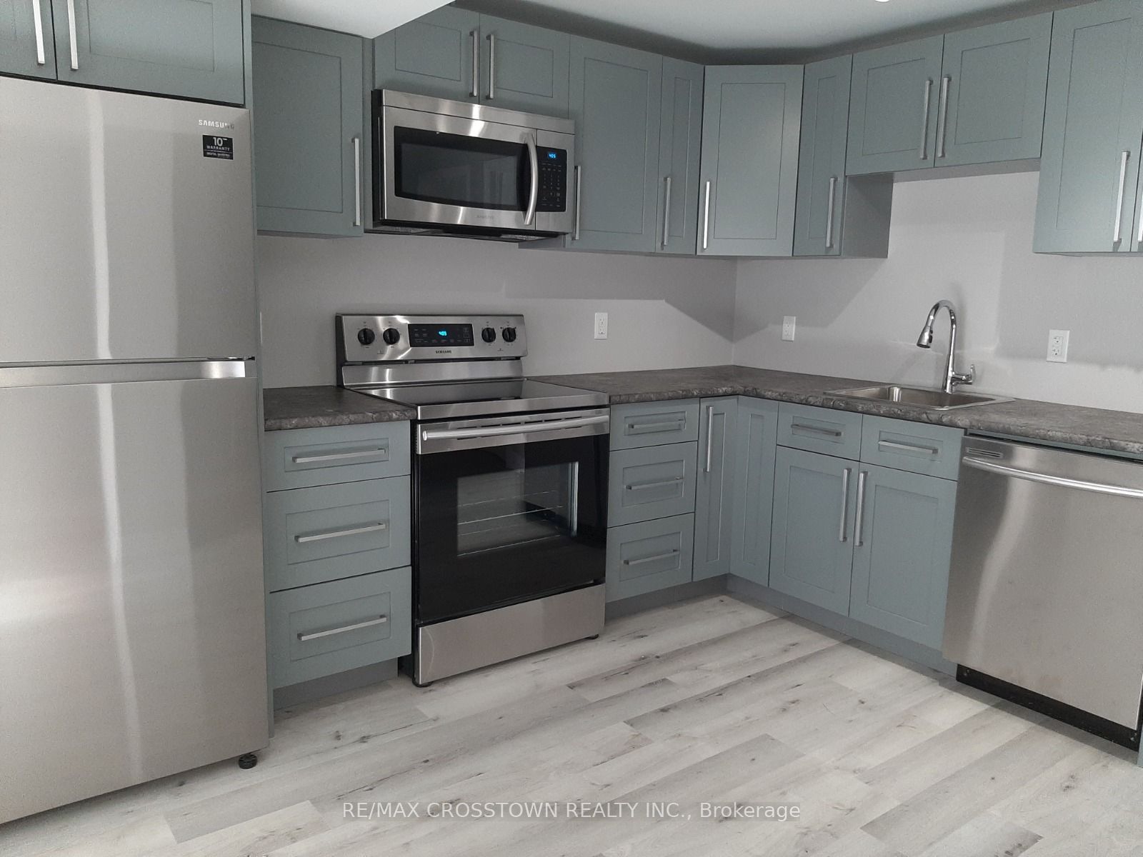 Additional image 2 of Lower-32 Ryan Court, Barrie, ON, L4M 6N7