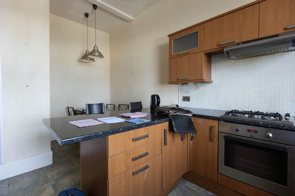 Additional image 5 of 2 bed flat for saleNew Road, Ayr KA8