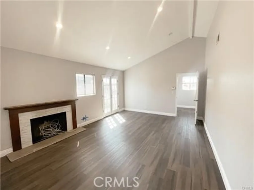 Additional image 9 of 2206 Carnegie Ln Unit A, Redondo Beach, CA 90278