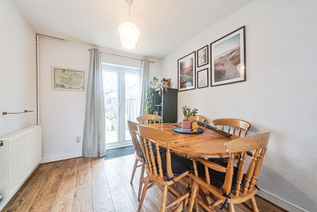 Additional image 8 of 2 bed semi-detached house for saleAlston Mews, Thatcham RG19