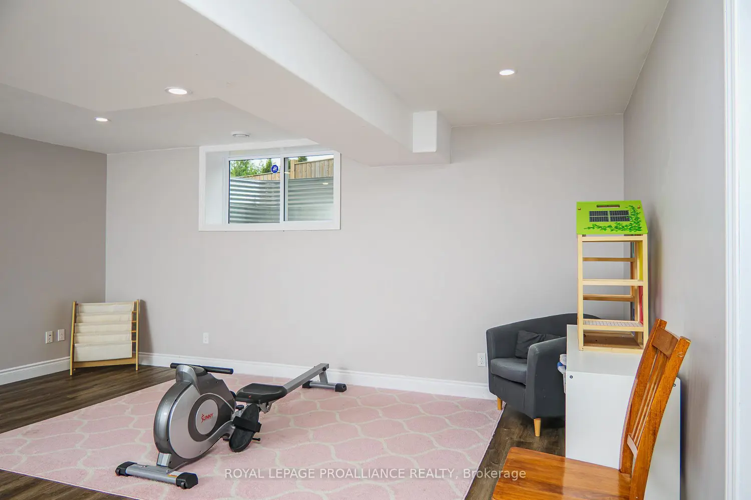 Additional image 12 of 14 Pier Drive