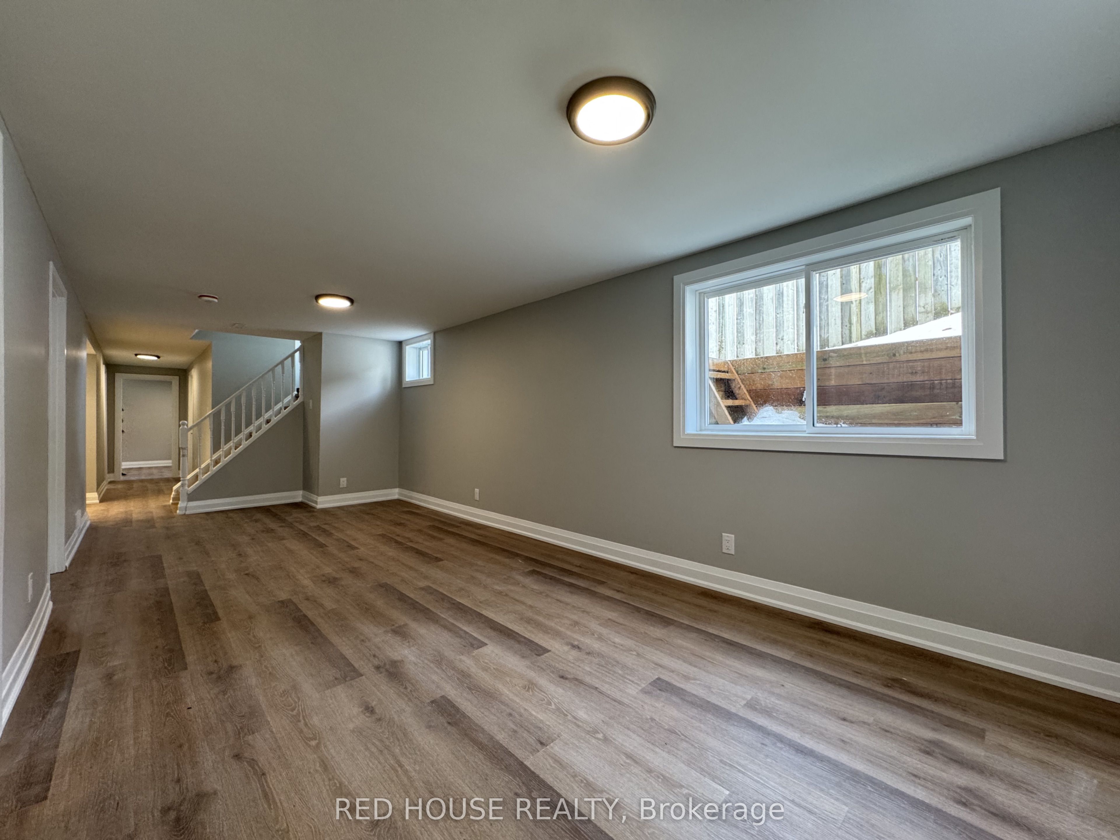 52 Charlbrook Avenue, Barrie, ON, L4M 2Y4