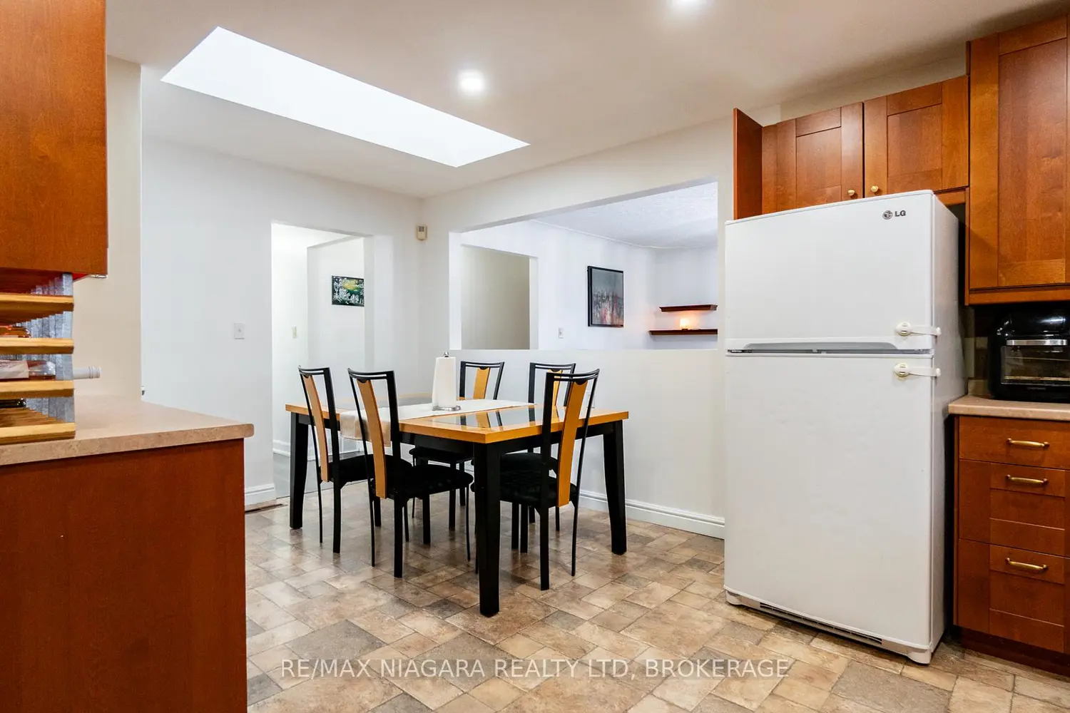 Additional image 7 of 6543 St. John Street