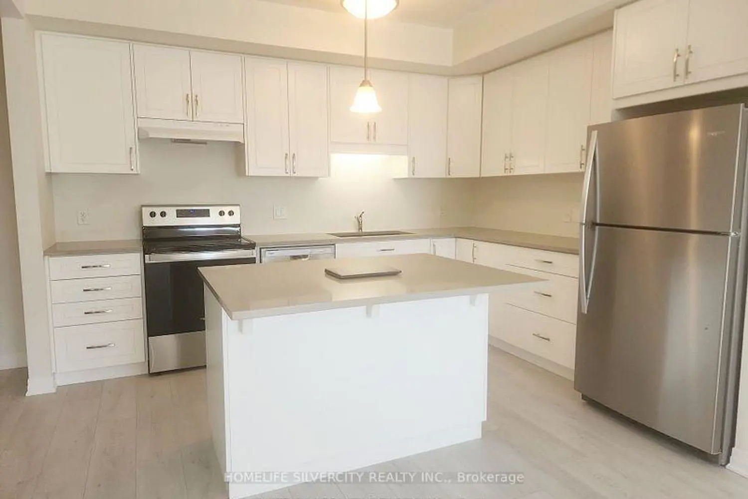 Additional image 3 of 142 Foamflower Place C33