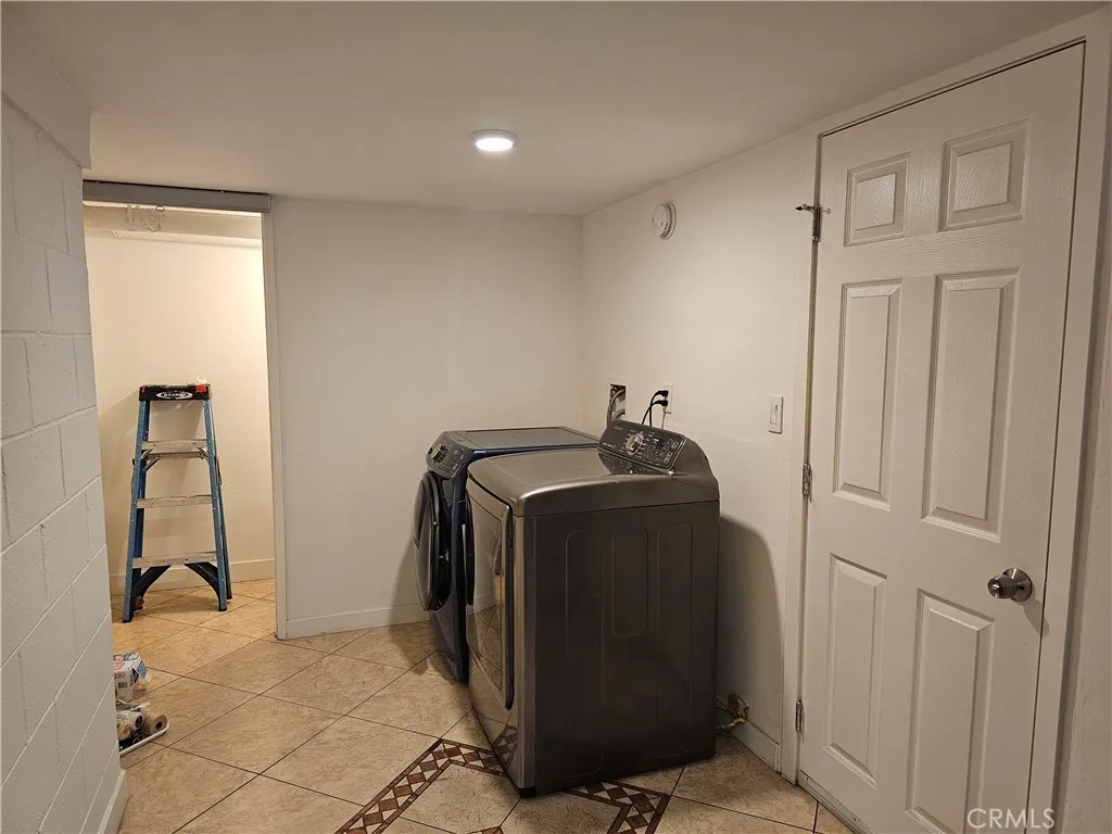 Additional image 24 of 15125 Nordhoff St, North Hills, CA 91343