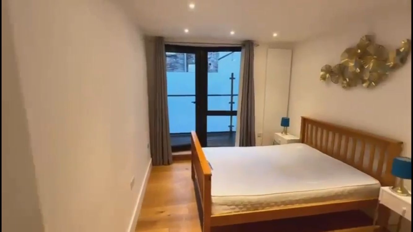 Additional image 7 of 1 Bed Flat, Umberston Street, E1, N1 7GU