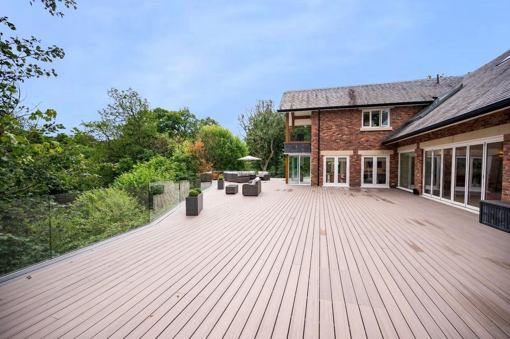 Additional image 72 of 5 bed detached house for saleThe Pump House, Standish, Wigan WN1