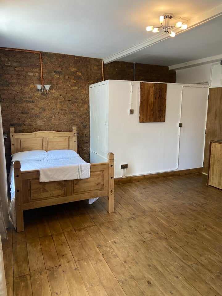 Additional image 2 of Studio Flat, Vanston Place, SW6, N1 7GU