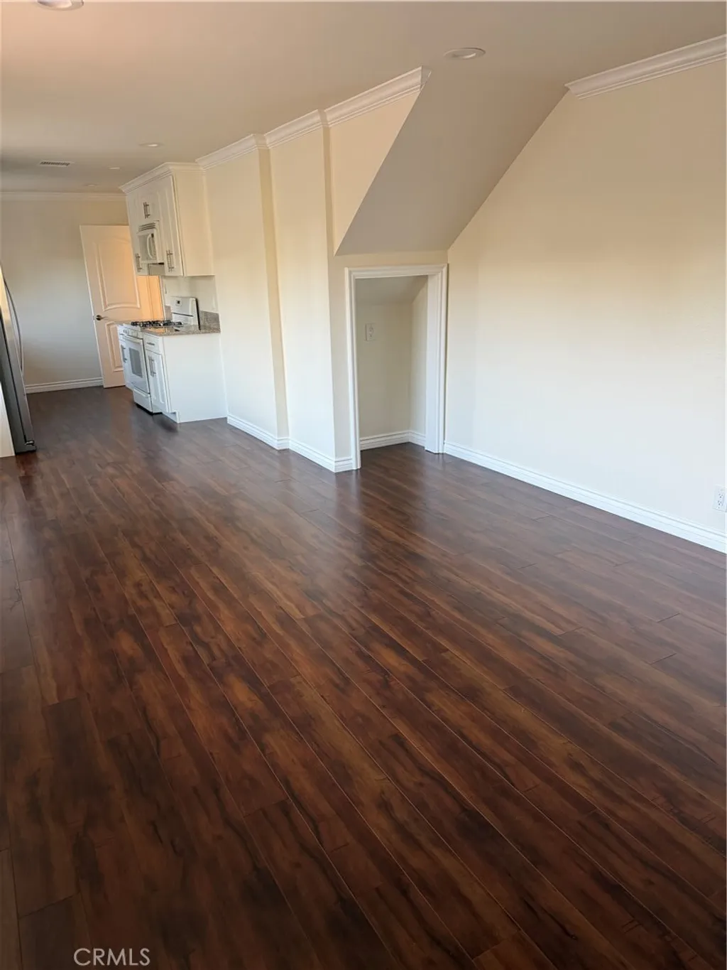 Additional image 3 of 641 Corwin Ave, Glendale, CA 91206