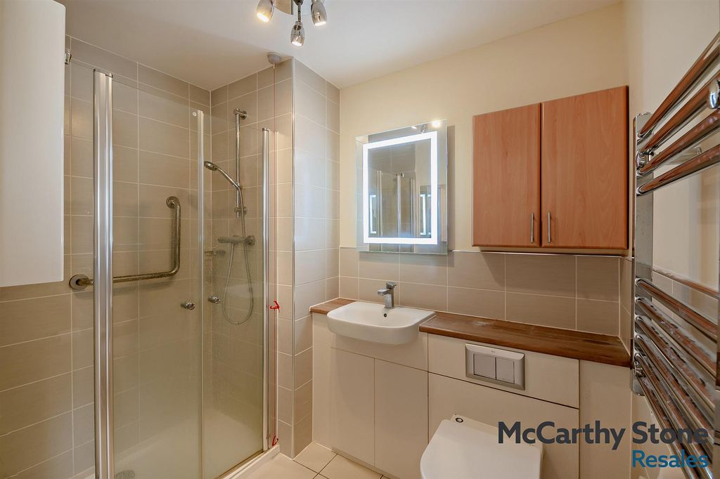 Additional image 19 of 2 bed flat for saleThe Laureates, Newgate Street, Cottingham HU16