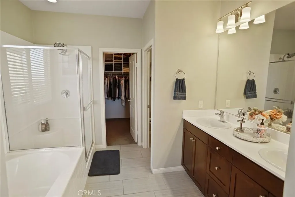 Additional image 32 of 19845 Via Kalban, Newhall, CA 91321