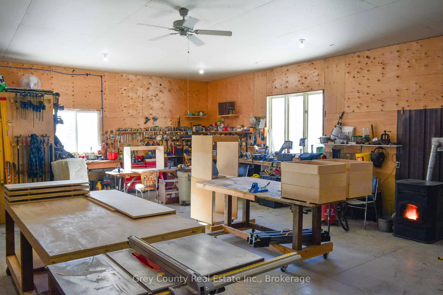 Additional image 6 of 135260 9Th Line