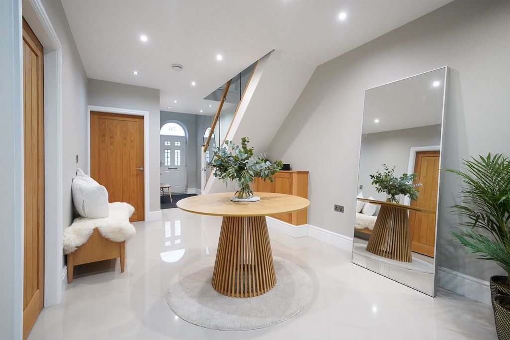 Additional image 4 of 5 bed detached house for saleBroomgrove Road, Sheffield S10