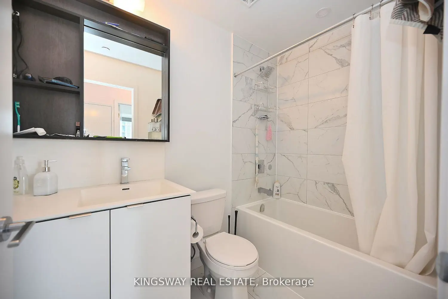 Additional image 4 of 4065 Confederation Parkway 1410