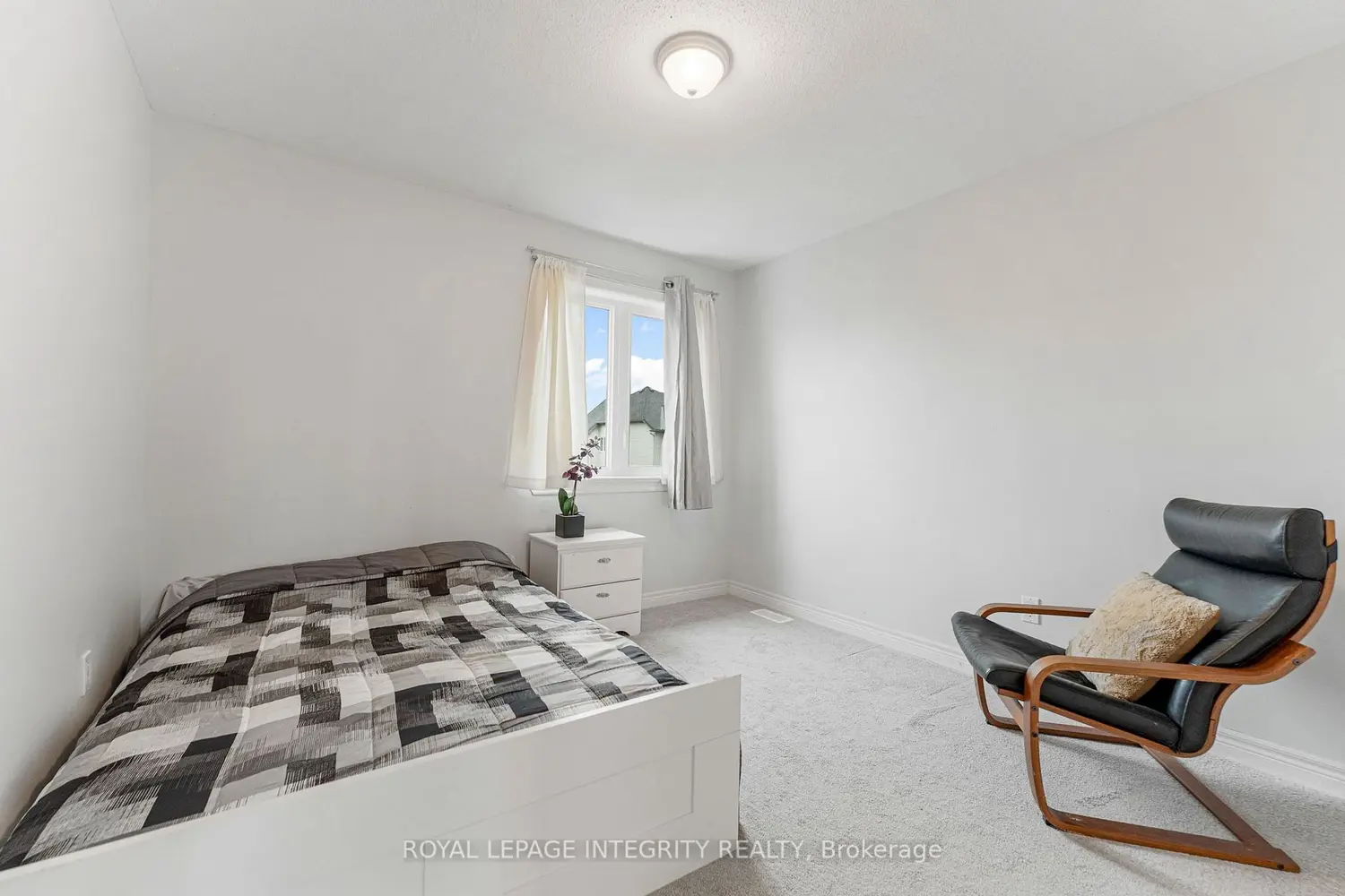 Additional image 9 of 53 Willowshore Way