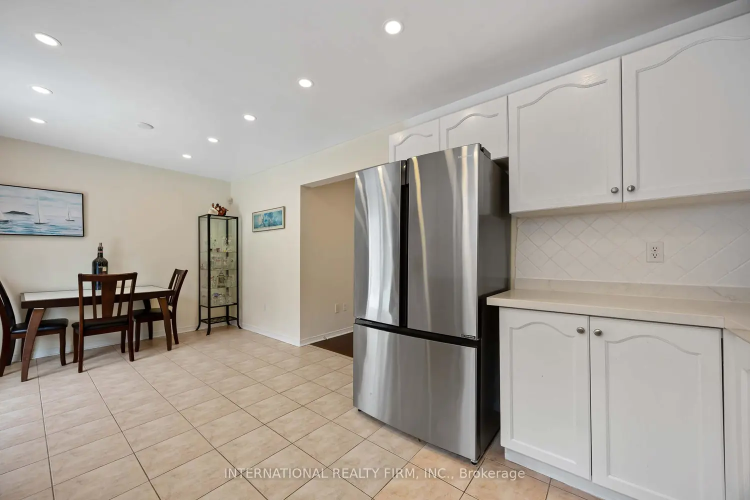 Additional image 11 of 340 Flagstone Way