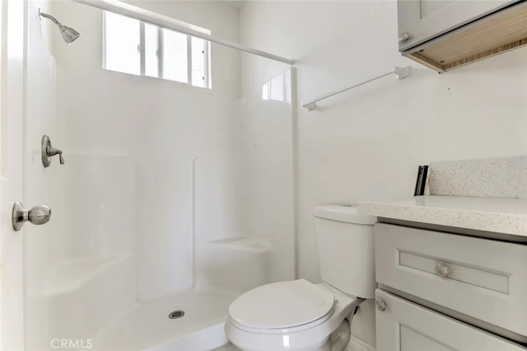 Additional image 19 of 14328 Gilmore St Unit 5, Van Nuys, CA 91401