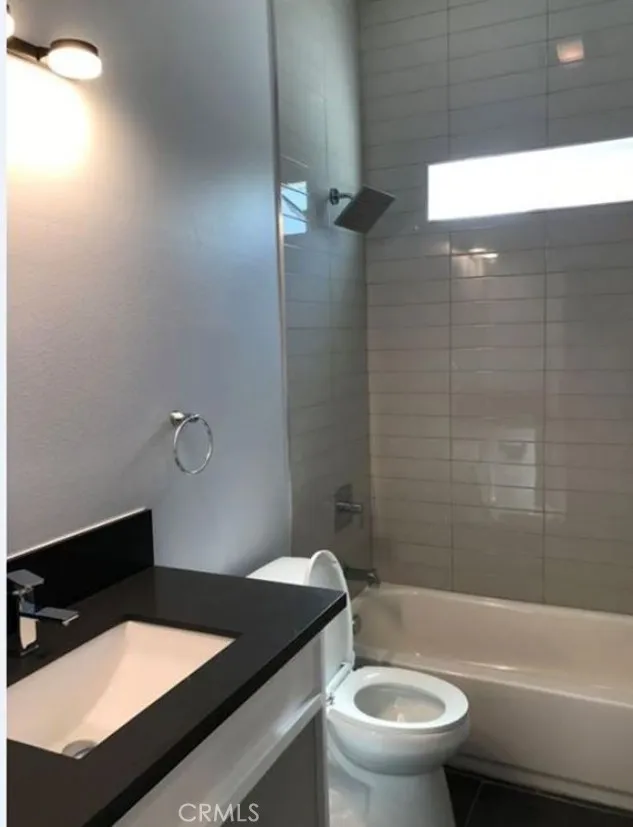 Additional image 31 of 221 W 85th St, Los Angeles, CA 90003